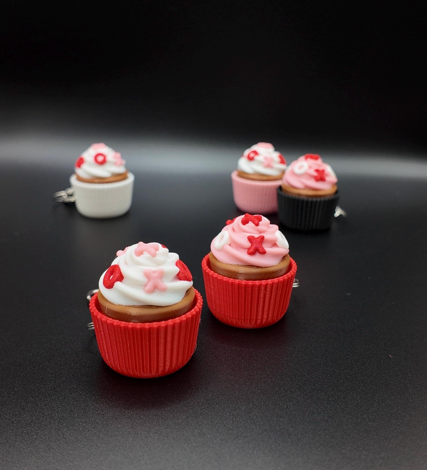 Valentine’s Day XOXO Cupcake Clicker Fidgets!