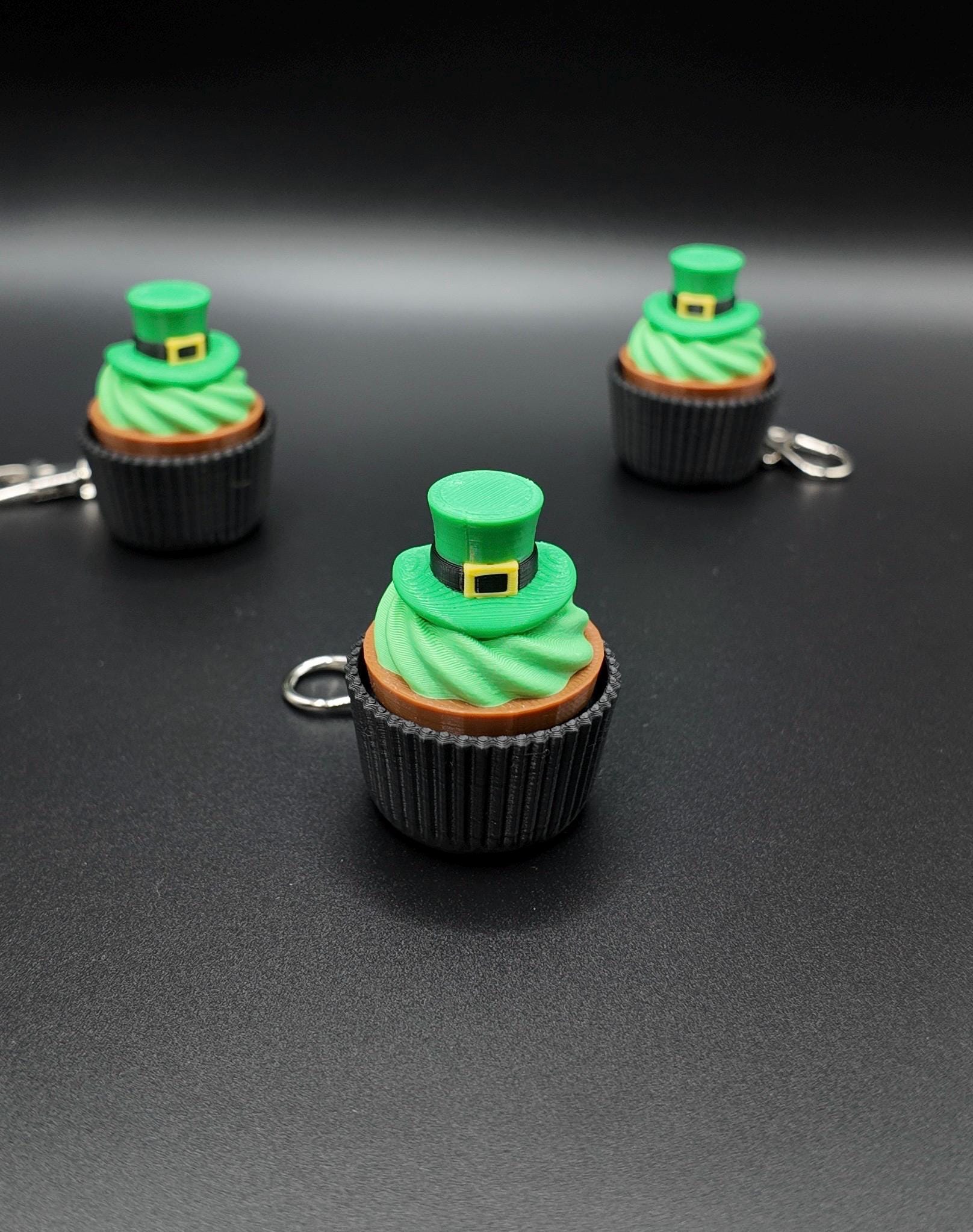 St. Patrick's Day Cupcake Clicker Fidgets!