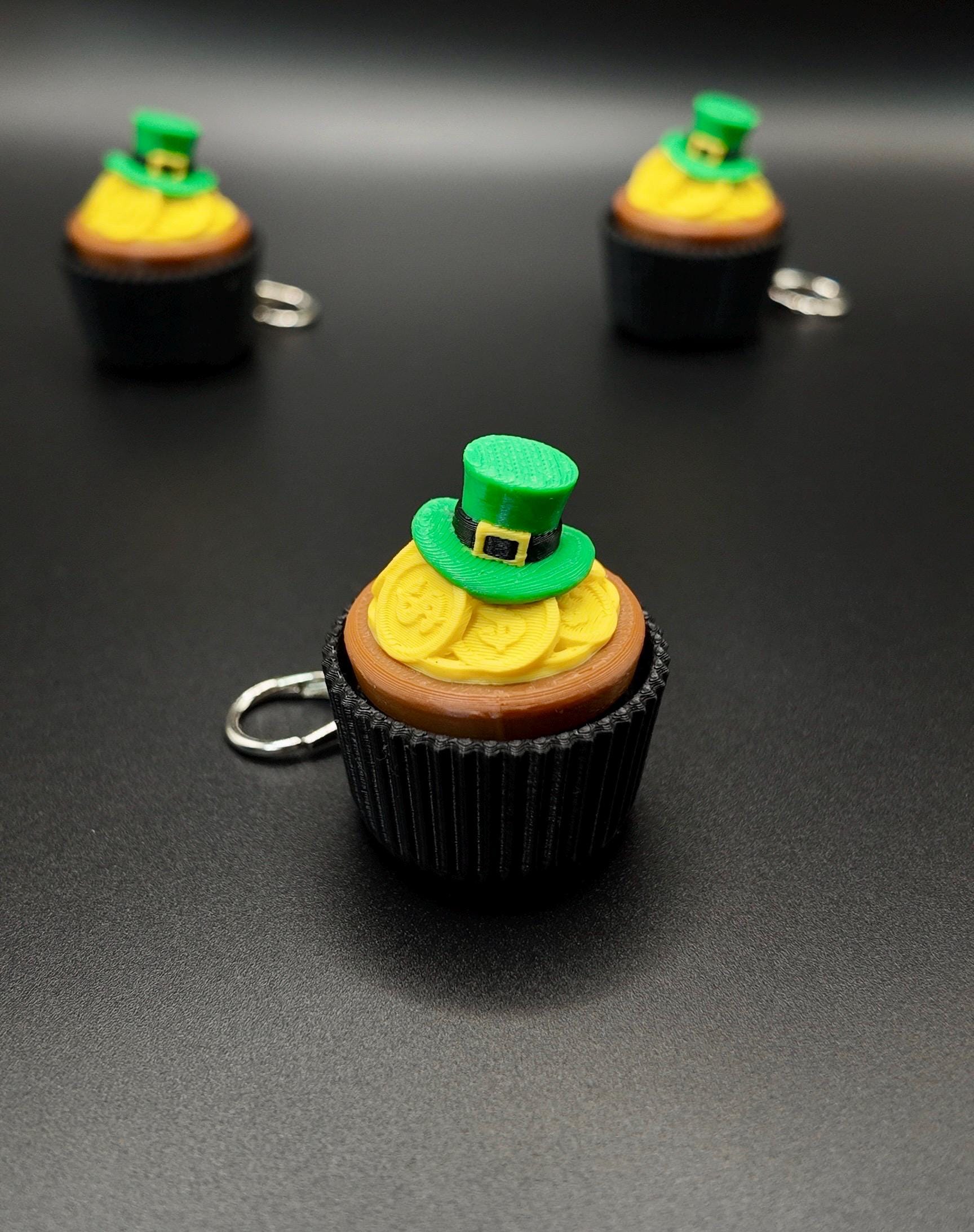 St. Patrick's Day Hat and Coins Cupcake Clicker Fidgets!