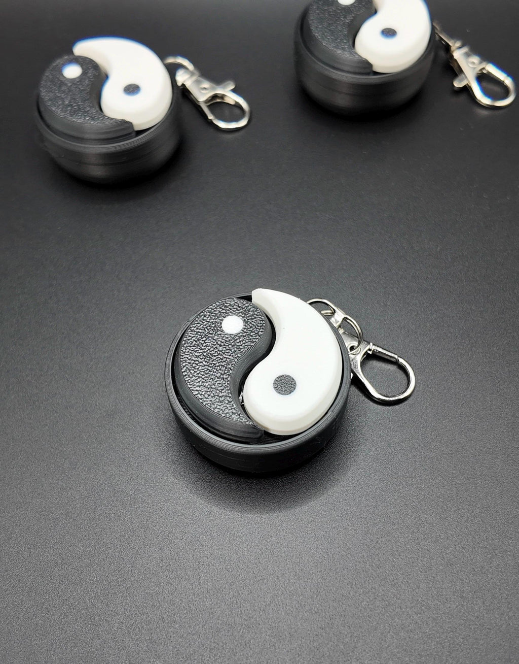 Yin and Yang Clicker Fidgets!