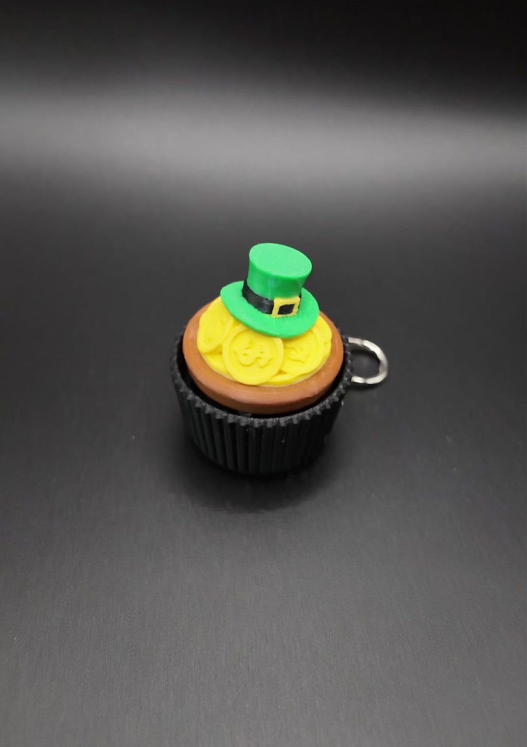 St. Patrick's Day Hat and Coins Cupcake Clicker Fidgets!