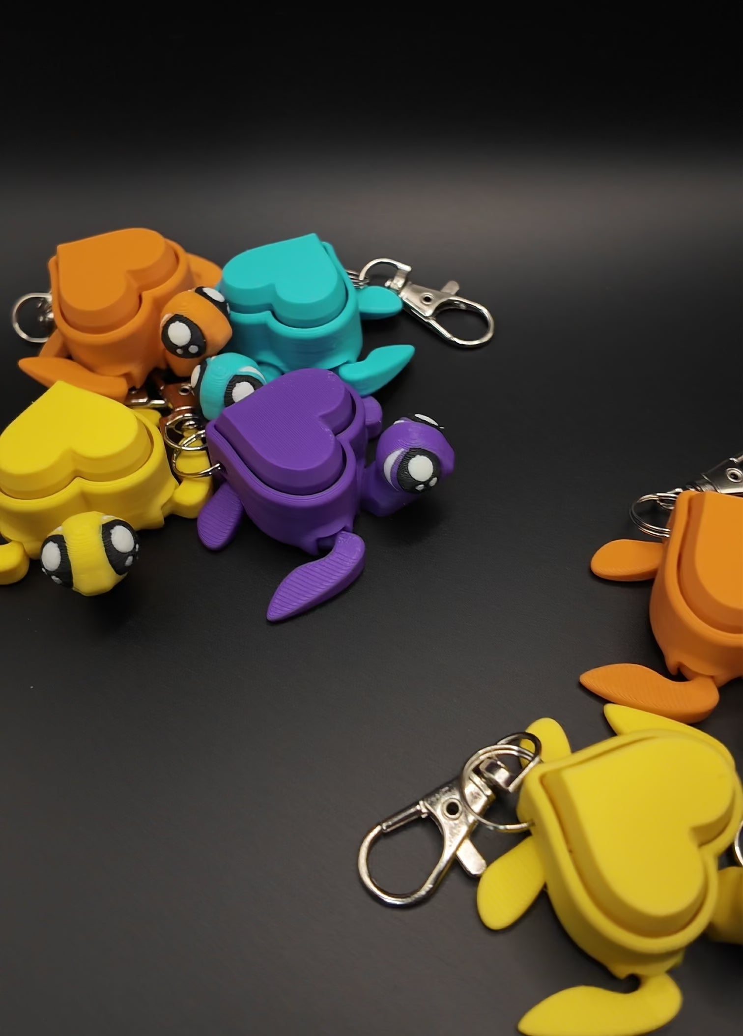 Articulated Turtle Heart Clicker Fidgets!